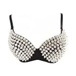 Il reggiseno con borchie: confronto dei migliori modelli sul mercato